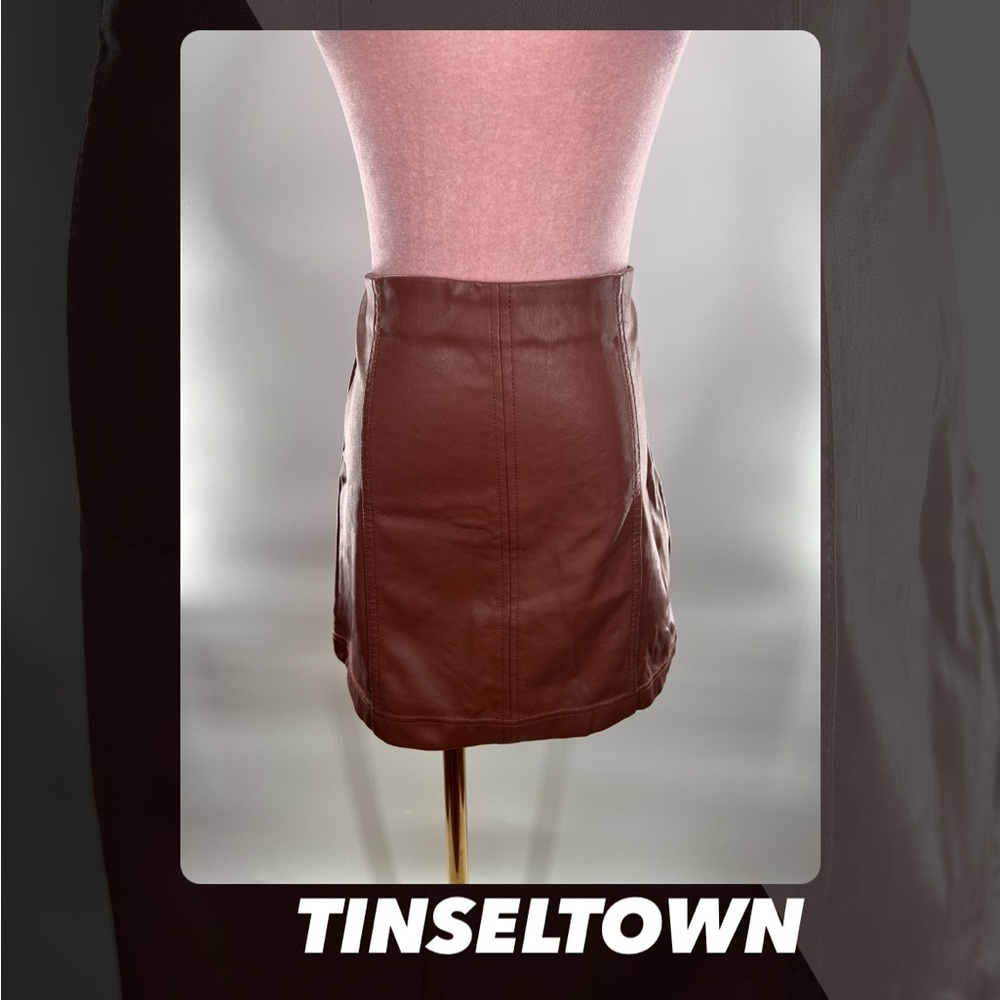 EUC Tinseltown Faux Leather Mini Skirt